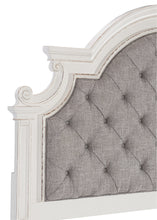 Load image into Gallery viewer, Baylesford Bedroom Collection
